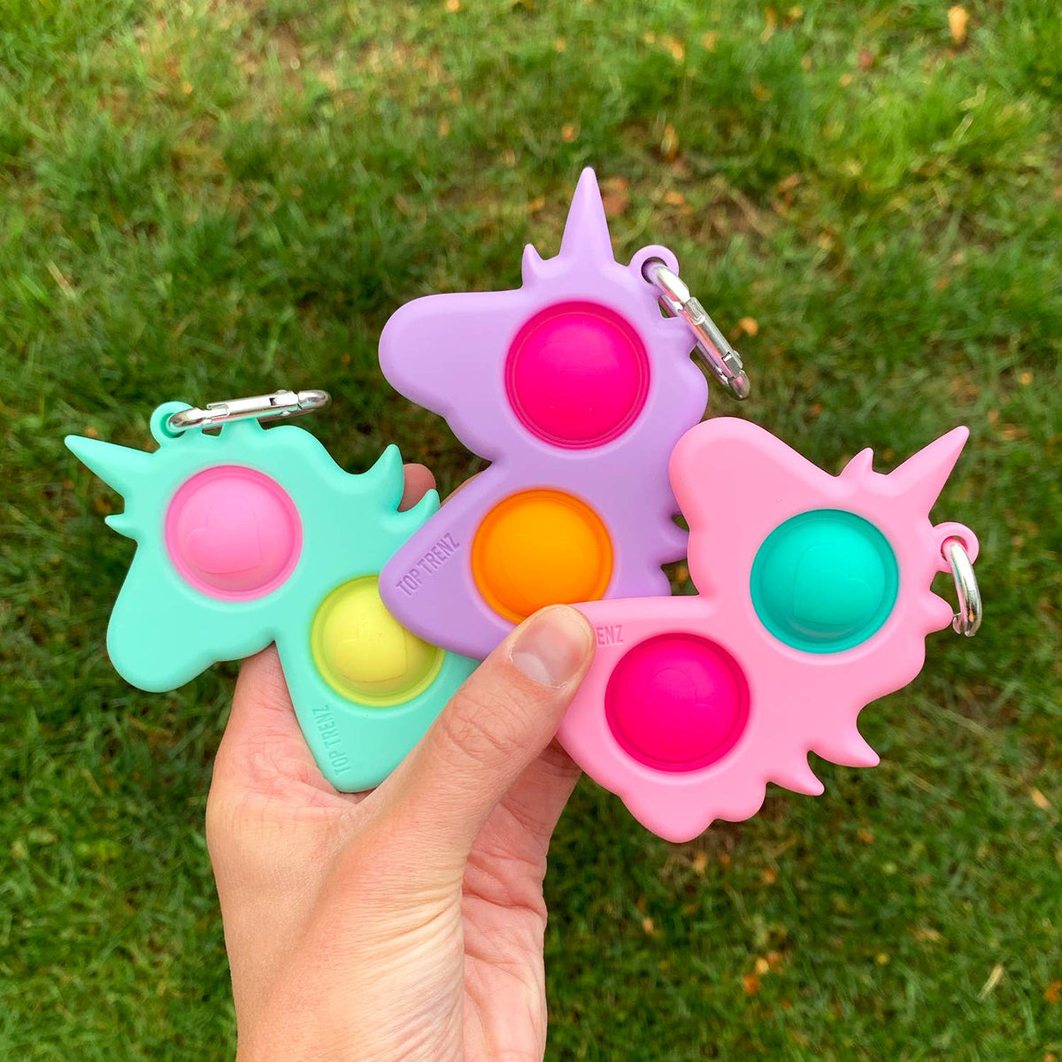 OMG Mega Pop - Unicorn Keychains